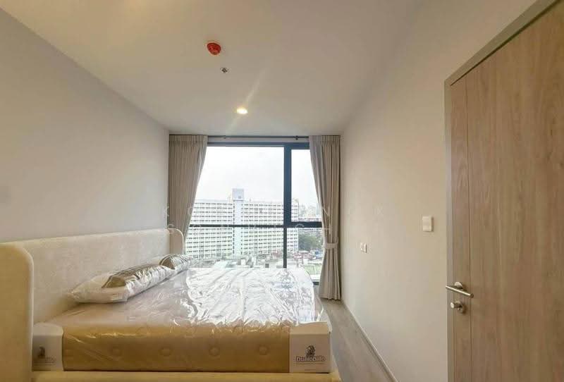 THE CROWN Residences, Bangkok, Rama 4 Road, Thung Maha Mek, Sathon, Bangkok, 1 Bedroom, 35 sqm, Condo For Rent, by Kornkanok Sonvichai, 500559752 - DDproperty.com