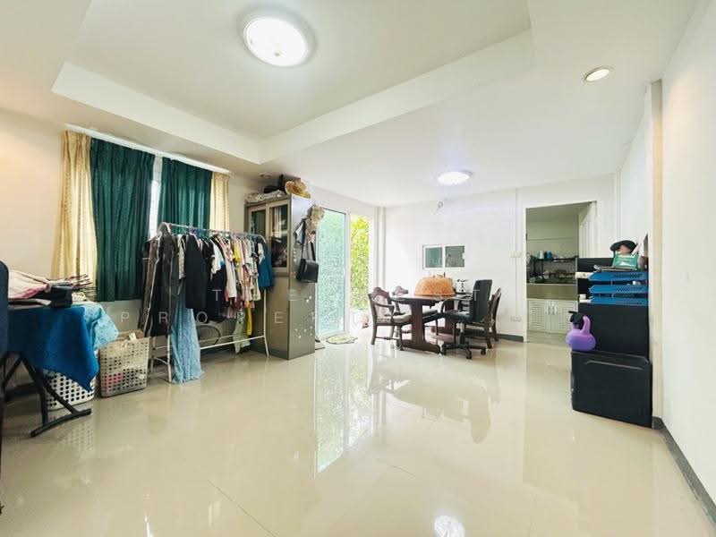 บ้านแฝดบางเขน กรุงเทพมหานคร, Bangkok, Anusaowari, Bang Khen, Bangkok, 2 Bedrooms, 150 sqm, Semi-Detached House (Twin House) For Sale, by The Best Property เปิ้ล, 500559791 - DDproperty.com