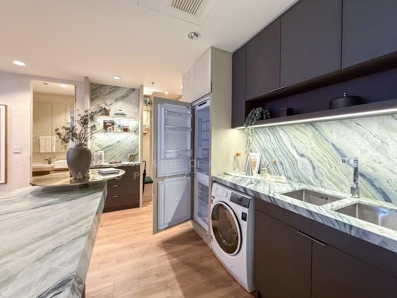 Noble Form Thonglor, Bangkok, Sukhumvit 55, Khlong Tan Nua, Watthana, Bangkok, 2 Bedrooms, 77 sqm, Condo For Sale, by Chanoknan Tangpipattanapong, 500559829 - DDproperty.com