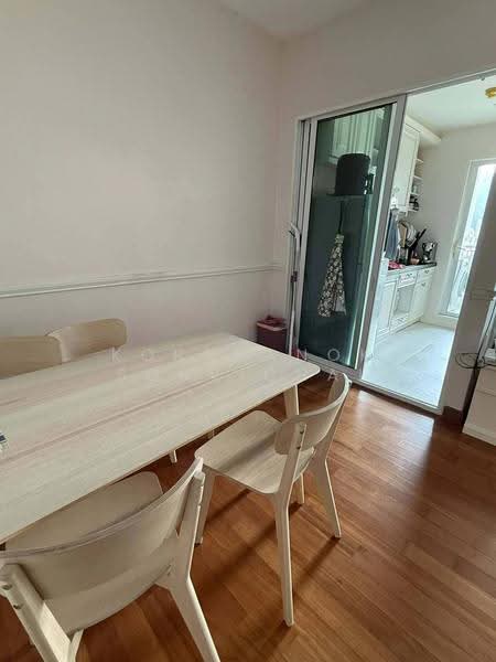 Ivy Sathorn 10, Bangkok, 88 Soi Sathorn 12, Sathorn Road, Silom, Bang Rak, Bangkok, 2 Bedrooms, 80 sqm, Condo For Rent, by Kornkanok Sonvichai, 500559844 - DDproperty.com