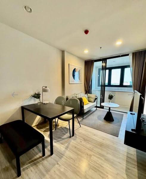 XT Huaikhwang, Bangkok, 244 Ratchadaphisek Road, Huai Khwang, Bangkok, 1 Bedroom, 35 sqm, Condo For Rent, by Trinnaya Dungsirisangthong, 500559850 - DDproperty.com