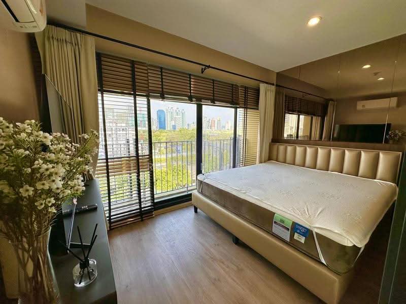 Noble Above Wireless-Ruamrudee, Bangkok, Wireless Road, Lumphini, Pathum Wan, Bangkok, 1 Bedroom, 65 sqm, Condo For Rent, by Trinnaya Dungsirisangthong, 500559858 - DDproperty.com