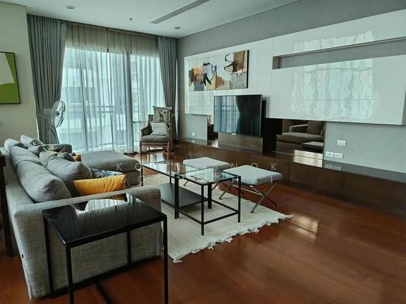 Bright Sukhumvit 24, Bangkok, Sukhumvit 24 Alley, Khong Tan, Khlong Toei, Bangkok, 3 Bedrooms, 200 sqm, Condo For Rent, by Kornkanok Sonvichai, 500559878 - DDproperty.com