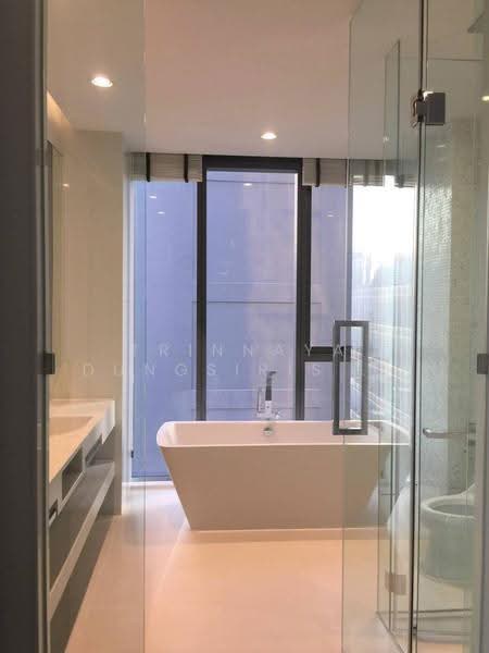 Vittorio 39, Bangkok, 8 Sukhumvit, Khlong Tan Nua, Watthana, Bangkok, 2 Bedrooms, 137 sqm, Condo For Sale, by Trinnaya Dungsirisangthong, 500559896 - DDproperty.com