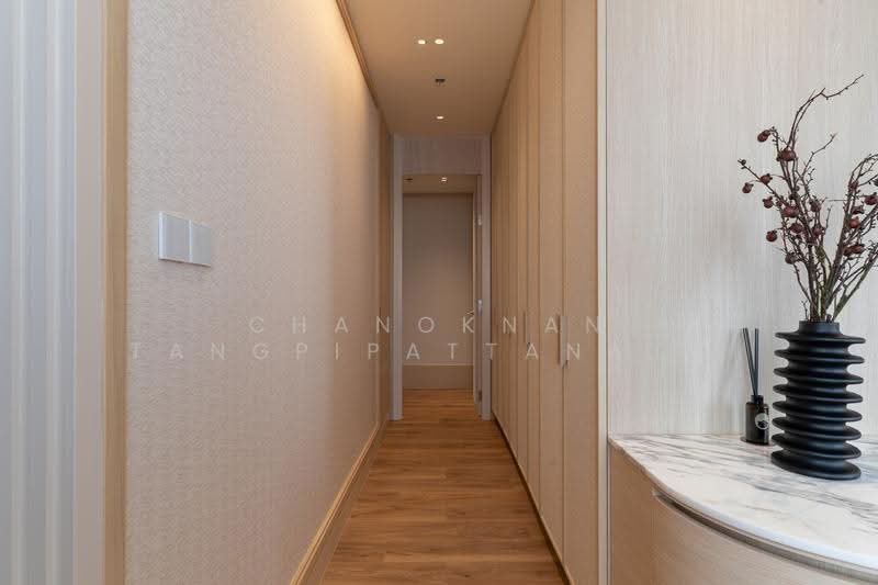 Noble Form Thonglor, Bangkok, Sukhumvit 55, Khlong Tan Nua, Watthana, Bangkok, 3 Bedrooms, 151 sqm, Condo For Sale, by Chanoknan Tangpipattanapong, 500559919 - DDproperty.com