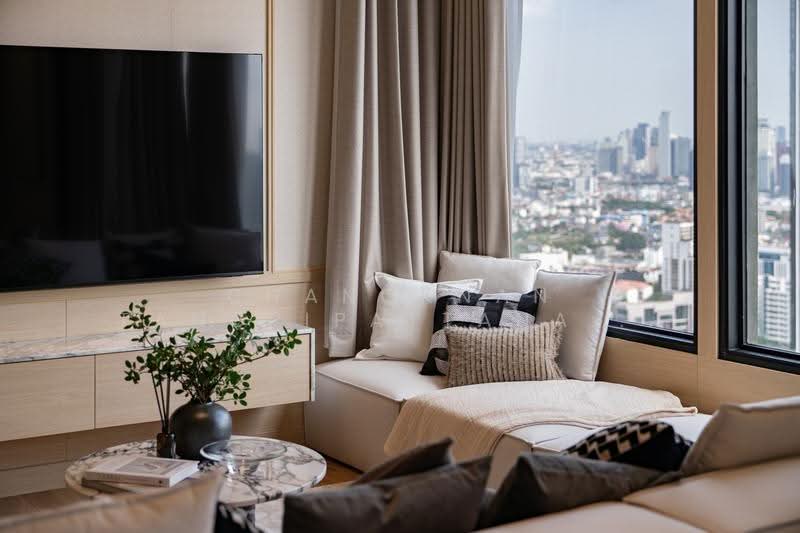 Noble Form Thonglor, Bangkok, Sukhumvit 55, Khlong Tan Nua, Watthana, Bangkok, 3 Bedrooms, 151 sqm, Condo For Sale, by Chanoknan Tangpipattanapong, 500559919 - DDproperty.com