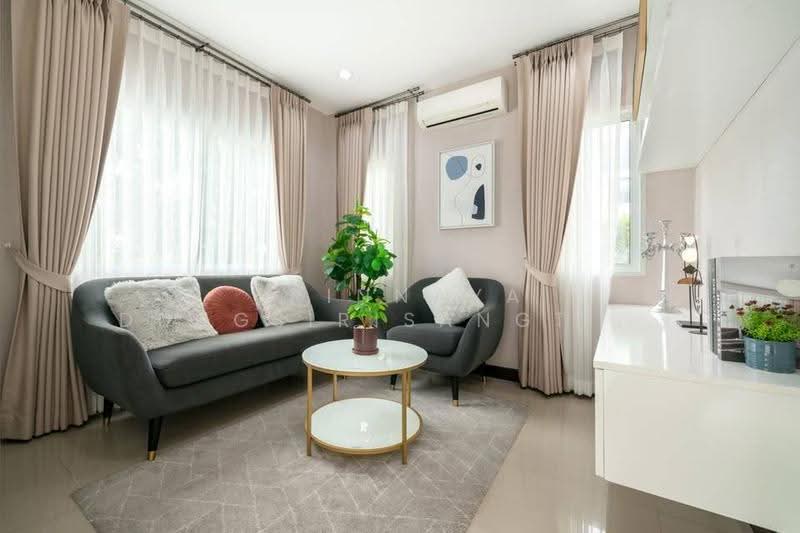 3-BR House, Bangkok, Lam Phak Chi, Nong Chok, Bangkok, 3 Bedrooms, 204 sqm, Single Detached House For Sale, by Trinnaya Dungsirisangthong, 500559996 - DDproperty.com