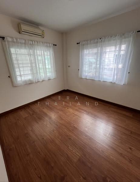 ขายบ้านเดี่ยว 2 ชั้น โครงการวนาทาวน์โฮม รีโนเวตใหม่สภาพสวย, พิษณุโลก, วัดจันทร์, เมืองพิษณุโลก, พิษณุโลก, 208 ตร.ม., บ้านเดี่ยว ขาย, โดย ERA Thailand, 500560000 - DDproperty.com