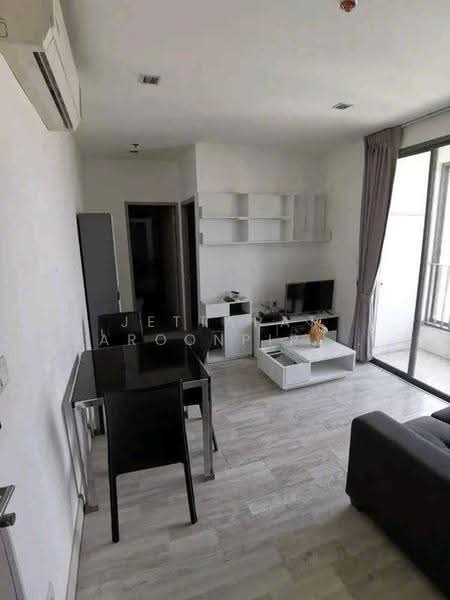 IDEO MOBI Sukhumvit 81, Bangkok, 2097 Sukhumvit Road, Bang Chak, Phra Khanong, Bangkok, 2 Bedrooms, 43 sqm, Condo For Rent, by Jettapat Jaroonpipatkun, 500560002 - DDproperty.com