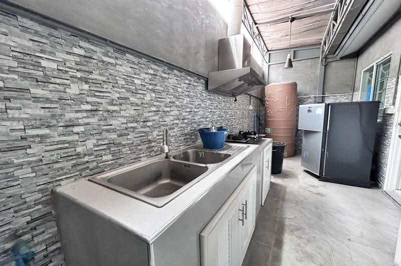 Pruksa Ville 50/2 Ramkhamhaeng, Bangkok, Ramkhamhaeng Road, Soi Miss Teen, Saphan Sung, Bangkok, 3 Bedrooms, 120 sqm, Single Detached House For Sale, by สง่าชัย ไทรทองคำ, 500560014 - DDproperty.com
