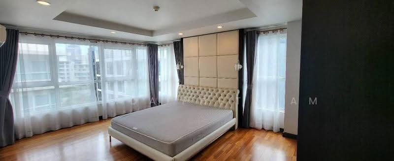 The Avenue Sukumvit 61, Bangkok, Sukhumvit 61, Khlong Tan Nua, Watthana, Bangkok, 3 Bedrooms, 170 sqm, Condo For Rent, by Farida Phetnuam, 500560025 - DDproperty.com