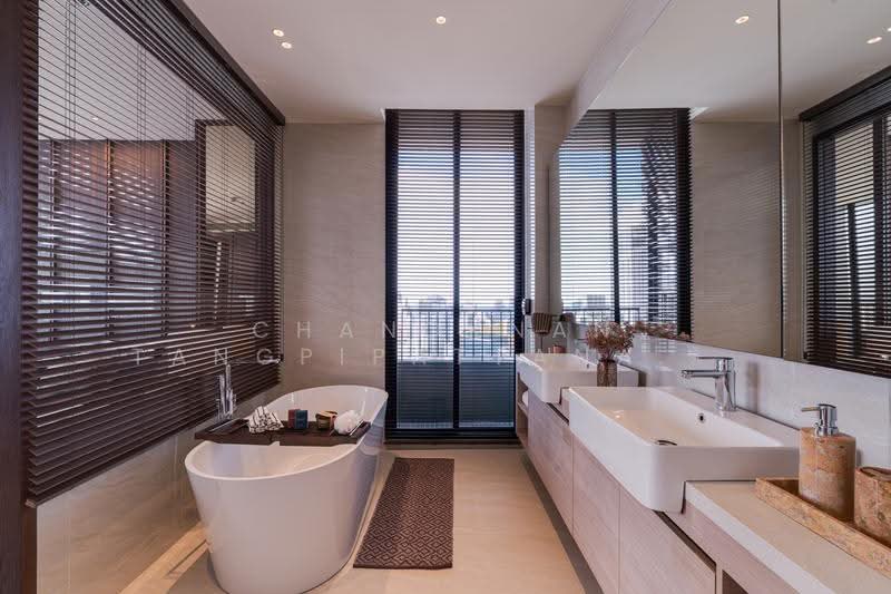 Noble Form Thonglor, Bangkok, Sukhumvit 55, Khlong Tan Nua, Watthana, Bangkok, 3 Bedrooms, 161 sqm, Condo For Sale, by Chanoknan Tangpipattanapong, 500560030 - DDproperty.com