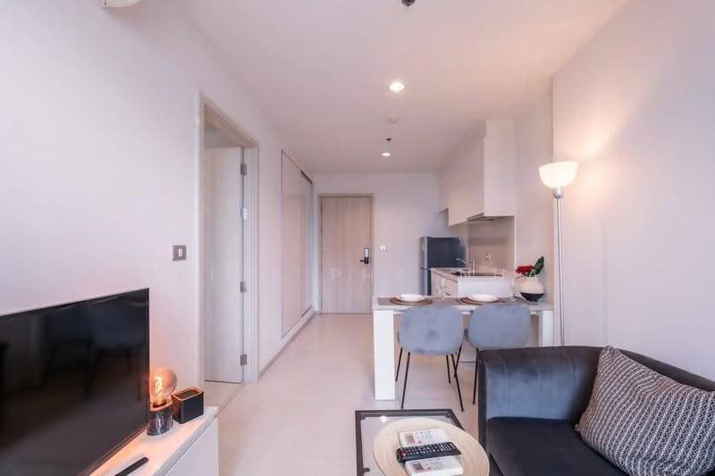 Rhythm Sukhumvit 42, Bangkok, Soi Sukhumvit 42, Sukhumvit Road, Phra Kanong, Khlong Toei, Bangkok, 1 Bedroom, 35 sqm, Condo For Rent, by Farida Phetnuam, 500560078 - DDproperty.com