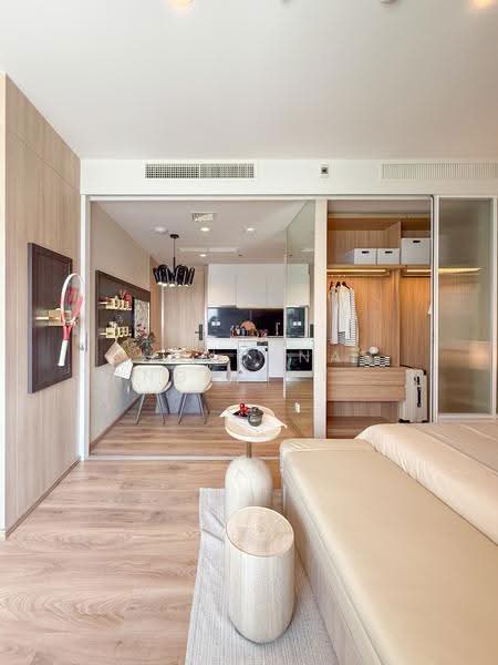 Noble Form Thonglor, Bangkok, Sukhumvit 55, Khlong Tan Nua, Watthana, Bangkok, 1 Bedroom, 32 sqm, Condo For Sale, by Chanoknan Tangpipattanapong, 500560096 - DDproperty.com