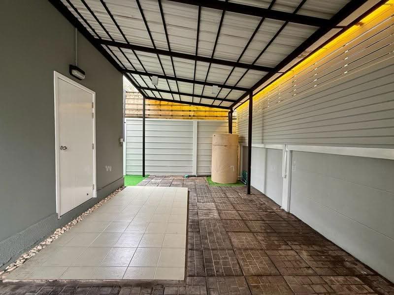 Perfect Place Sukhumvit 77-Suvarnabhumi : เพอร์เฟค เพลส สุขุมวิท77-สุวรรณภูมิ, สมุทรปราการ, ถนนลาดกระบัง, ราชาเทวะ, บางพลี, สมุทรปราการ, 120 ตร.ม., บ้านเดี่ยว ขาย, โดย สุพจี วัฒนารมย์, 500560105 - DDproperty.com