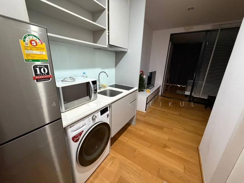 Noble Revo Silom, Bangkok, 88 Soi Surasak Surasak Road, Silom, Bang Rak, Bangkok, 1 Bedroom, 34 sqm, Condo For Rent, by Pattada Letikul, 500560132 - DDproperty.com