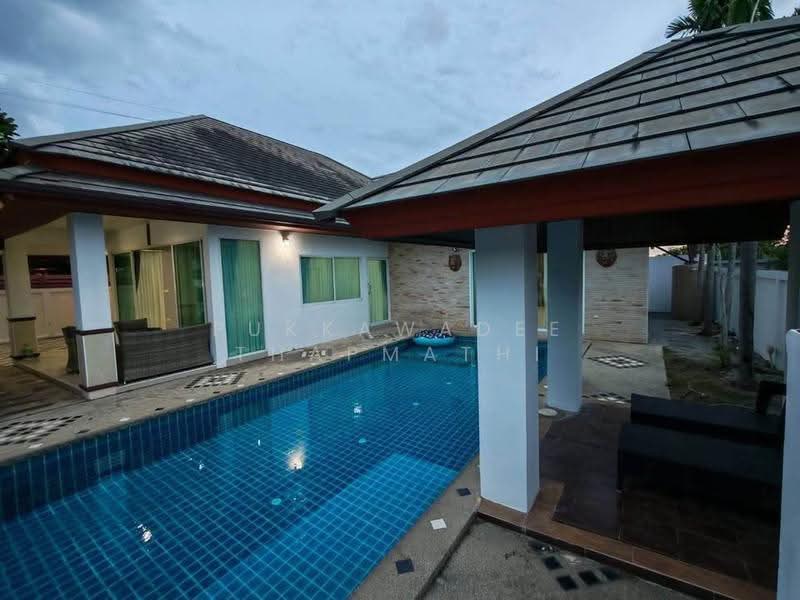 Baan Piam Mongkhon, Chon Buri (Pattaya), Huai Yai, Bang Lamung (Pattaya), Chon Buri (Pattaya), 3 Bedrooms, 240 sqm, Villa For Sale, by Pukkawadee Thapmathi, 500560140 - DDproperty.com