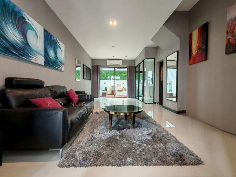 Landmark Ekamai-Ramindra, Bangkok, Sukhonthasawat Road, Lat Phrao, Bangkok, 3 Bedrooms, 220 sqm, Townhouse For Sale, by CHAWALIT KONGSAKPAIBUL, 500560148 - DDproperty.com