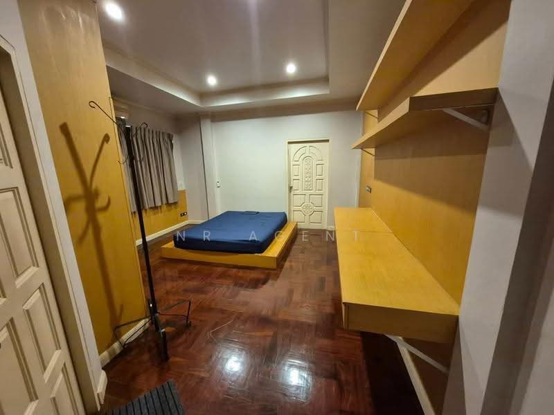 ขายบ้านเดี่ยว ซอยสบายใจ สุทธิสาร, กรุงเทพ, สามเสนนอก, ห้วยขวาง, กรุงเทพ, 296 ตร.ม., บ้านเดี่ยว ขาย, โดย NR AGENT, 500560181 - DDproperty.com