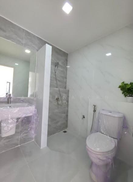 Chaiyapruek Bangbuathong, Nonthaburi, Soi Chaiyapruek Village, Bang Bua Thong, Nonthaburi, 4 Bedrooms, 180 sqm, Single Detached House For Sale, by Angsanaporn D, 500560188 - DDproperty.com