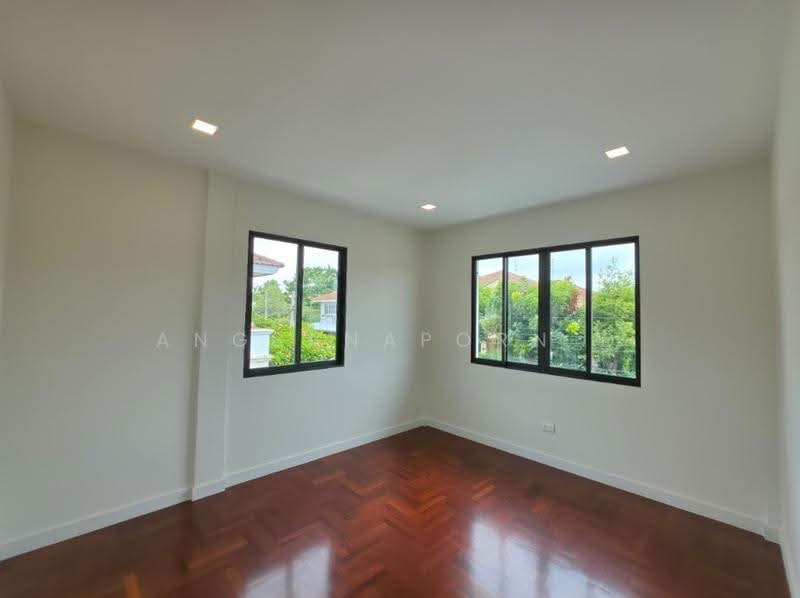 Chaiyapruek Bangbuathong, Nonthaburi, Soi Chaiyapruek Village, Bang Bua Thong, Nonthaburi, 4 Bedrooms, 180 sqm, Single Detached House For Sale, by Angsanaporn D, 500560188 - DDproperty.com