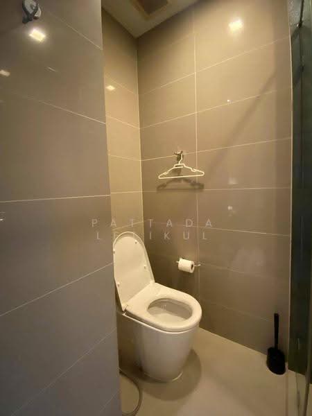 M Silom, Bangkok, 26 Narathiwas Ratchanakarin Road, Suriyawong, Bang Rak, Bangkok, 2 Bedrooms, 61 sqm, Condo For Rent, by Pattada Letikul, 500560261 - DDproperty.com