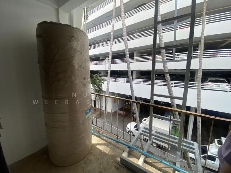 House Sukhumvit 19, Bangkok, สุขุมวิท, Khlongtoei Nua, Watthana, Bangkok, 5 Bedrooms, 200 sqm, Townhouse For Sale, by Nuttanun Weerasathapanakul, 500560307 - DDproperty.com