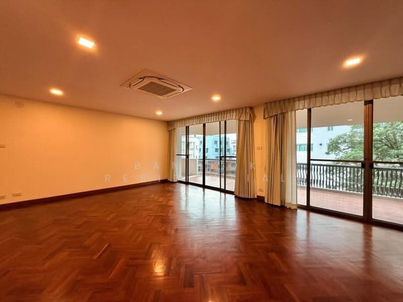 Ruamrudee Penthouse, Bangkok, Soi Ruamrudee, Lumphini, Pathum Wan, Bangkok, 3 Bedrooms, 295 sqm, Condo For Rent, by Bangkok Residential, 500560313 - DDproperty.com