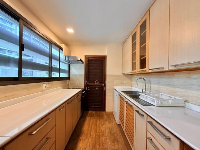 Ruamrudee Penthouse, Bangkok, Soi Ruamrudee, Lumphini, Pathum Wan, Bangkok, 3 Bedrooms, 295 sqm, Condo For Rent, by Bangkok Residential, 500560313 - DDproperty.com
