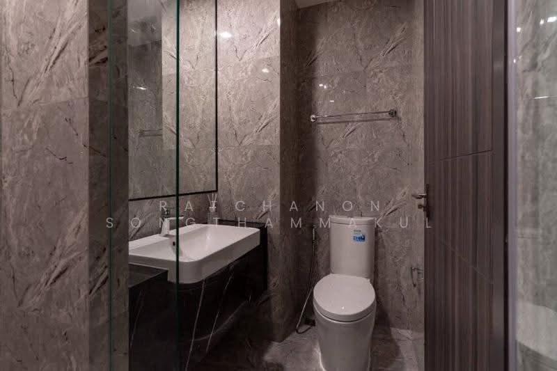 ASHTON Asoke, Bangkok, 131 Asoke Montri Road, Khlongtoei Nua, Watthana, Bangkok, 1 Bedroom, 34 sqm, Condo For Rent, by Ratchanon Songthammakul, 500560340 - DDproperty.com