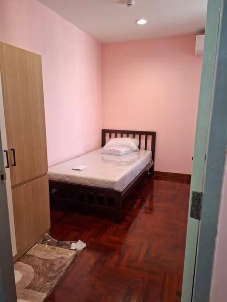 Pathumwan Resort : ปทุมวัน รีสอร์ท, กรุงเทพ, ถนนพญาไท, ราชเทวี, กรุงเทพ, 49 ตร.ม., คอนโด ขาย, โดย Pattada Letikul, 500560342 - DDproperty.com