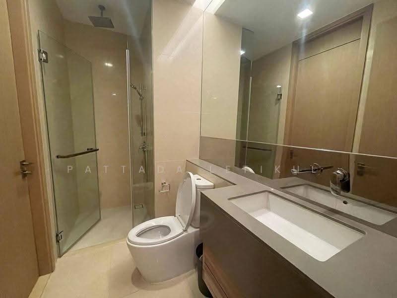The Esse Asoke, Bangkok, 333 Soi Sukhumvit 21, Sukhumvit Road, Khlongtoei Nua, Watthana, Bangkok, 2 Bedrooms, 74 sqm, Condo For Sale, by Pattada Letikul, 500560352 - DDproperty.com