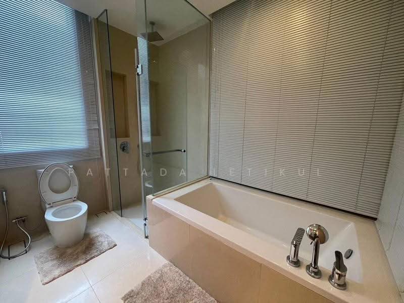 The Esse Asoke, Bangkok, 333 Soi Sukhumvit 21, Sukhumvit Road, Khlongtoei Nua, Watthana, Bangkok, 2 Bedrooms, 74 sqm, Condo For Sale, by Pattada Letikul, 500560352 - DDproperty.com
