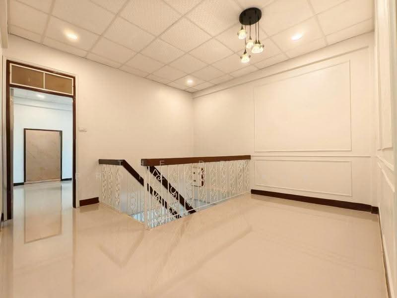 ชุมชน 300 ห้อง, Samut Sakhon, Maharchai, Muang Samut Sakhon, Samut Sakhon, 2 Bedrooms, 96 sqm, Townhouse For Sale, by The Best Property แอน, 500560368 - DDproperty.com