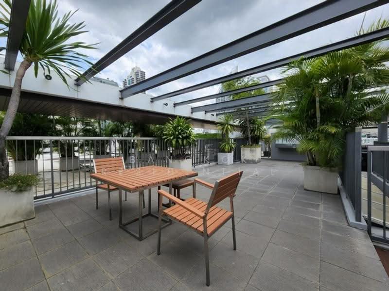 Urbana Sukhumvit 15, Bangkok, Soi Sukhumvit 15, Khlongtoei Nua, Watthana, Bangkok, 2 Bedrooms, 115 sqm, Condo For Rent, by Bangkok Residential, 500560405 - DDproperty.com