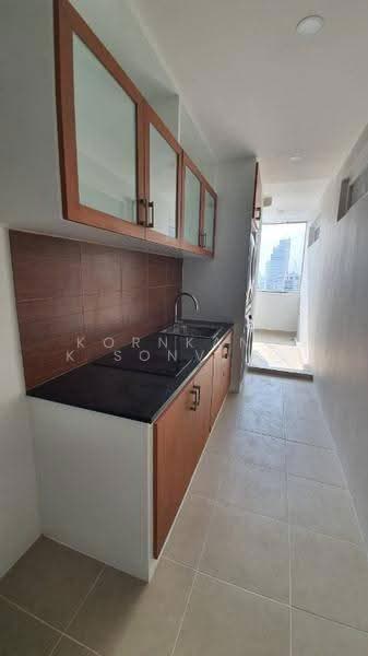 Baan Yen Akard, Bangkok, Yenakat, Chong Nonsi, Yan Nawa, Bangkok, 2 Bedrooms, 245 sqm, Condo For Rent, by Kornkanok Sonvichai, 500560417 - DDproperty.com