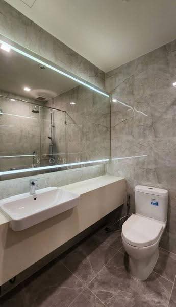 Noble Around Sukhumvit 33, Bangkok, 17 Soi Sukhumvit 33, Khlong Tan Nua, Watthana, Bangkok, 1 Bedroom, 44 sqm, Condo For Rent, by Kornkanok Sonvichai, 500560433 - DDproperty.com