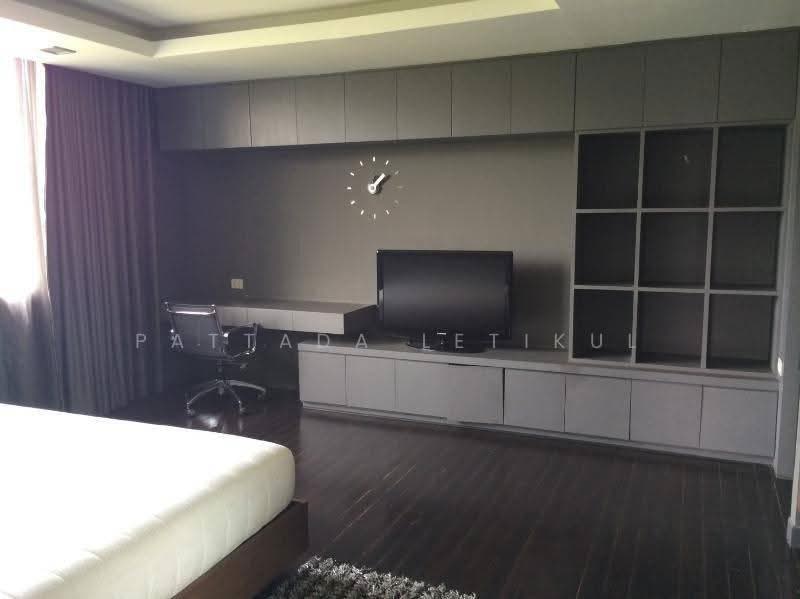 Ficus Lane, Bangkok, Soi Sukhumvit 44/1, Phra Kanong, Khlong Toei, Bangkok, 2 Bedrooms, 116 sqm, Condo For Sale, by Pattada Letikul, 500560457 - DDproperty.com