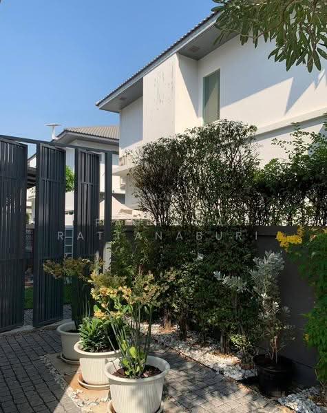 Mantana Bangna Km.7, Samut Prakan, 68 Bangna-Trad Road, Bang Kaeo, Bang Plee, Samut Prakan, 4 Bedrooms, 222 sqm, Single Detached House For Rent, by Paphada Rattanaburi, 500560483 - DDproperty.com
