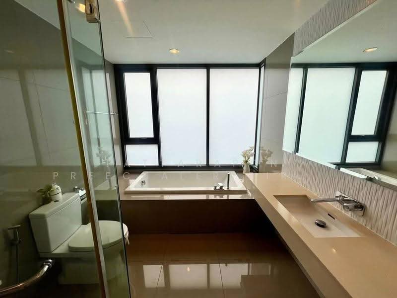 Rhythm Sukhumvit 42, Bangkok, Soi Sukhumvit 42, Sukhumvit Road, Phra Kanong, Khlong Toei, Bangkok, 2 Bedrooms, 78 sqm, Condo For Sale, by Pattarapon Preechalertpiriya, 500560490 - DDproperty.com