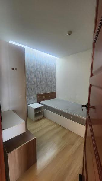 Emerald Residence Ratchada, Bangkok, Soi Ratchada 7 (Soi Nathong Yak 9), Din Daeng, Bangkok, 2 Bedrooms, 45 sqm, Condo For Rent, by Veerayada Chorsri, 500560532 - DDproperty.com