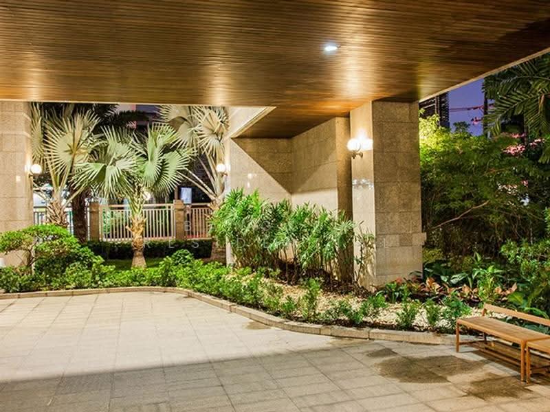 Krungthep Thani Tower, Bangkok, 56 Soi Sukhumvit 24, Khong Tan, Khlong Toei, Bangkok, 3 Bedrooms, 230 sqm, Apartment For Rent, by Bangkok Residential, 500560545 - DDproperty.com