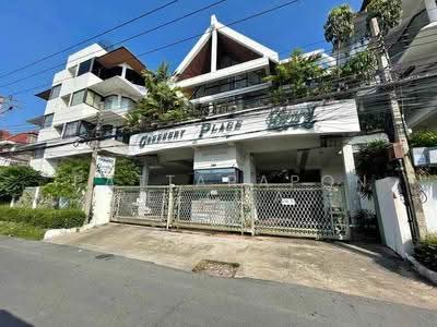 ขาย - ทาวน์เฮ้าส์ 5-ห้องนอน, กรุงเทพ