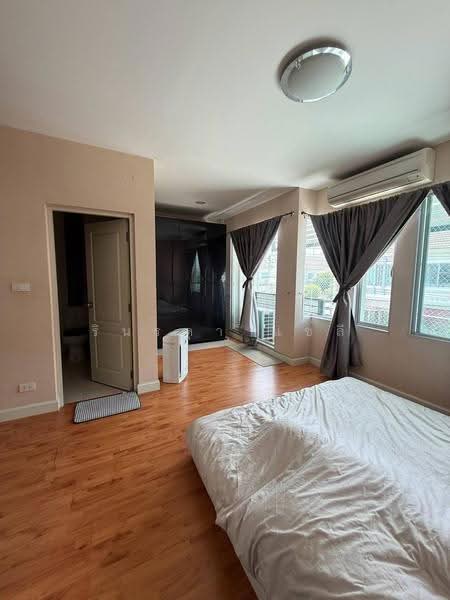 Vista Park Sathorn-Pinklao, Nonthaburi, Ratchaphruek Road, Bang Khun Kong, Bang Kruai, Nonthaburi, 3 Bedrooms, 122 sqm, Single Detached House For Sale, by Rinrada Saelee, 500560570 - DDproperty.com