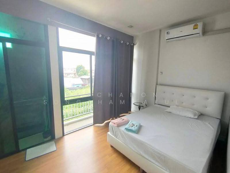 4-BR Townhouse, Bangkok, Lat Phrao, Bangkok, 4 Bedrooms, 133 sqm, Townhouse For Sale, by Ratchanon Songthammakul, 500560573 - DDproperty.com