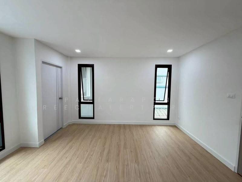undefined, Bangkok, Nawamin, Bueng Kum, Bangkok, 2 Bedrooms, 93 sqm, Townhouse For Sale, by Pattarapon Preechalertpiriya, 500560578 - DDproperty.com