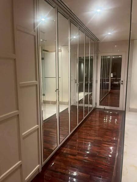 State Tower, Bangkok, 1055 Silom Road, Silom, Bang Rak, Bangkok, 2 Bedrooms, 267 sqm, Condo For Rent, by Pattada Letikul, 500560585 - DDproperty.com