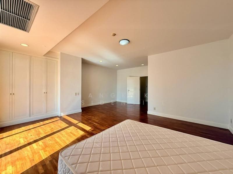 Krungthep Thani Tower, Bangkok, 56 Soi Sukhumvit 24, Khong Tan, Khlong Toei, Bangkok, 3 Bedrooms, 330 sqm, Condo For Rent, by Bangkok Residential, 500560586 - DDproperty.com
