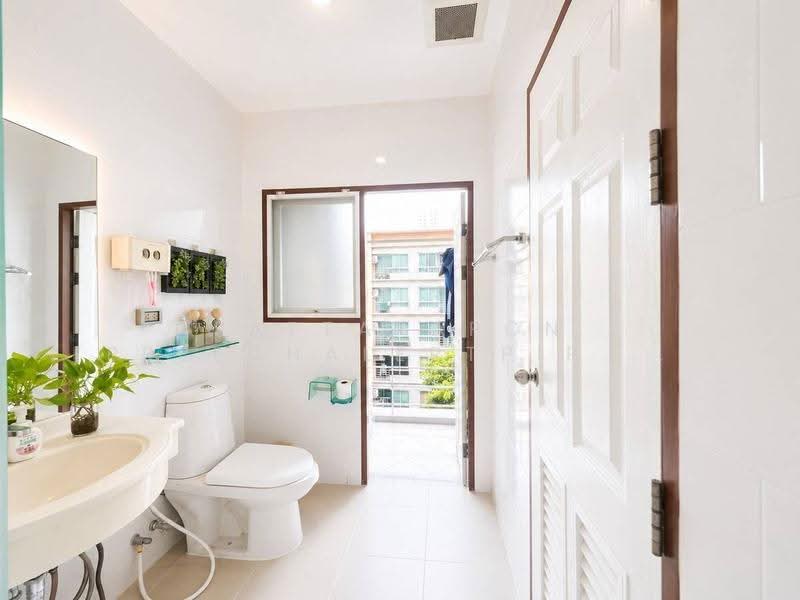 PG Rama 9, Bangkok, 98 Rama 9 Road, Huai Khwang, Bangkok, 1 Bedroom, 41 sqm, Condo For Sale, by Pattarapon Preechalertpiriya, 500560591 - DDproperty.com