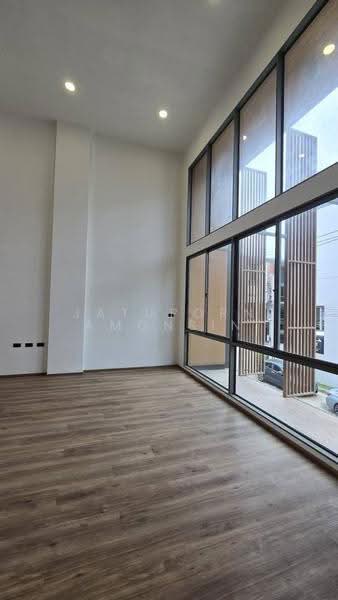 SHO Phatthanakan 32 : โช พัฒนาการ 32, กรุงเทพ, ซอยพัฒนาการ 32, สวนหลวง, กรุงเทพ, 325 ตร.ม., ทาวน์เฮ้าส์ ขาย, โดย Jatuporn Amonsin, 500560592 - DDproperty.com
